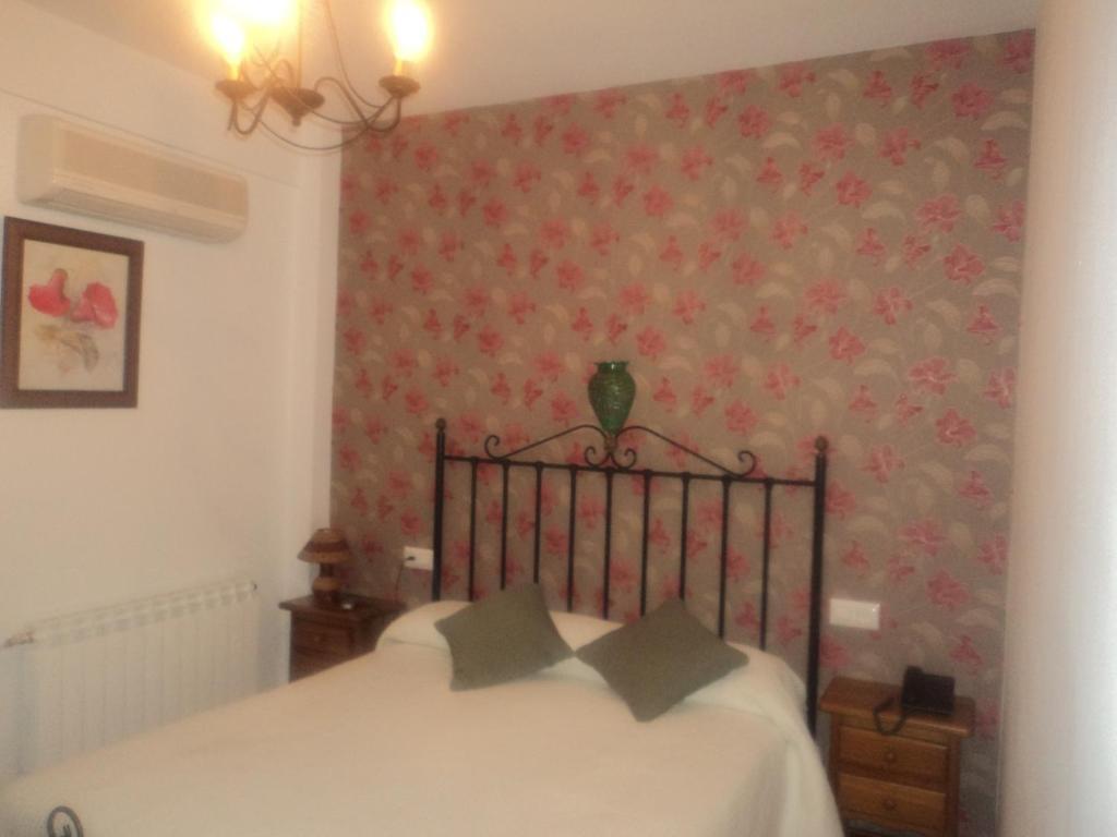 Hotel San Julian Burunchel Room photo